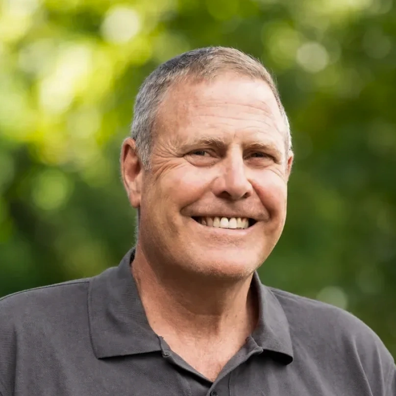 Dr. Donald Moffatt